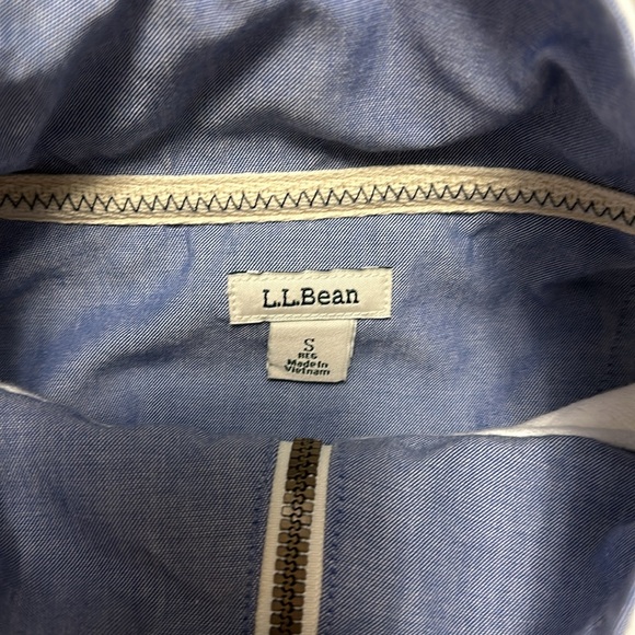 LL Bean 1/4 zip sweatshirt-small - Picture 2 of 4